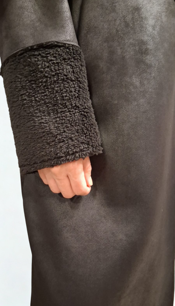 Abrigo Gamulán Caloé